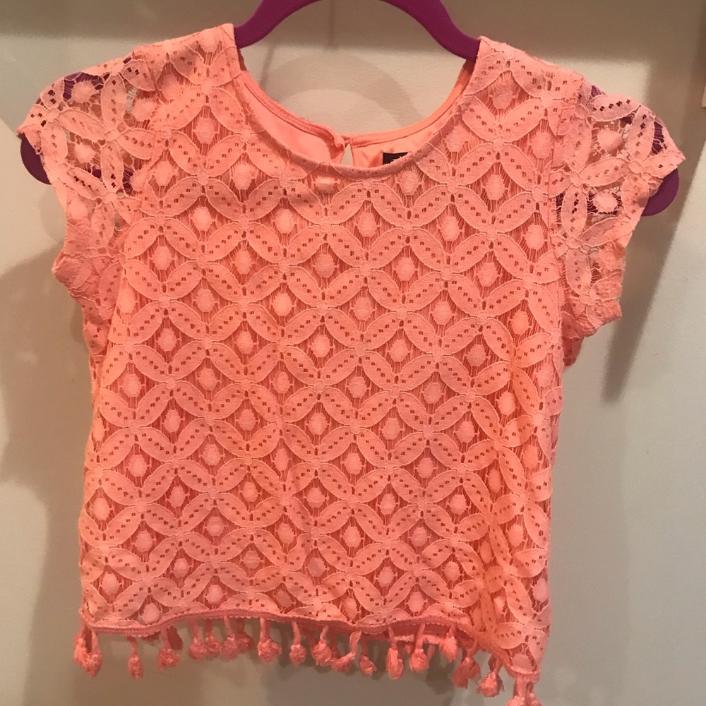 TAKARA girls medium coral shirt and skirt/shorts